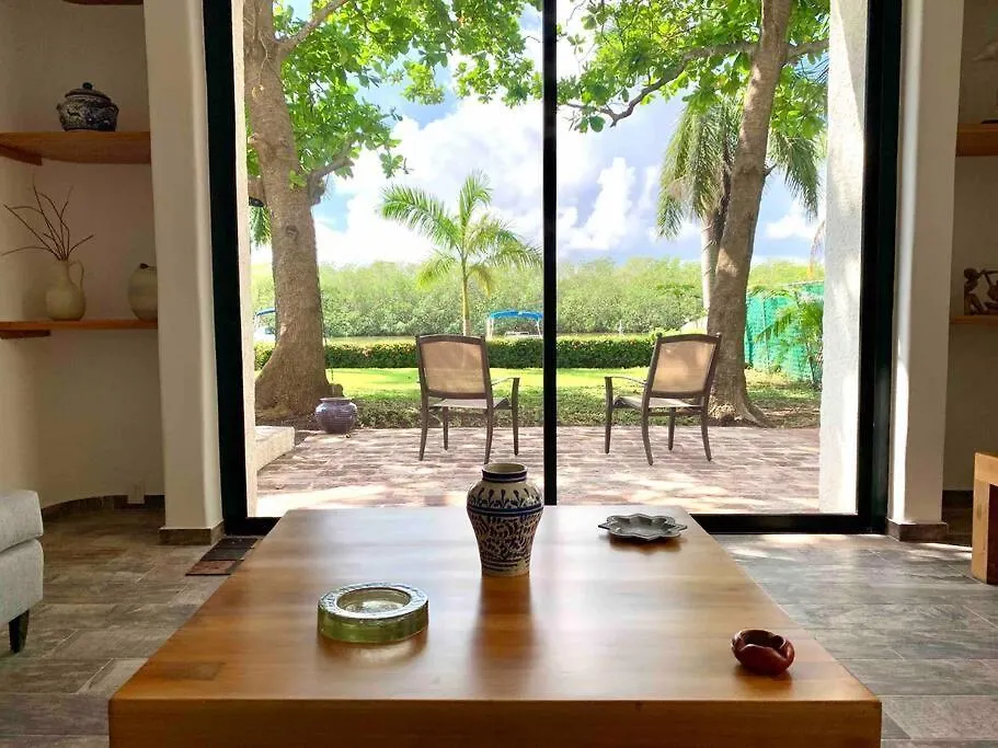 *Villa Sicilia Lagoon Front By Casa Paraiso* Cancun