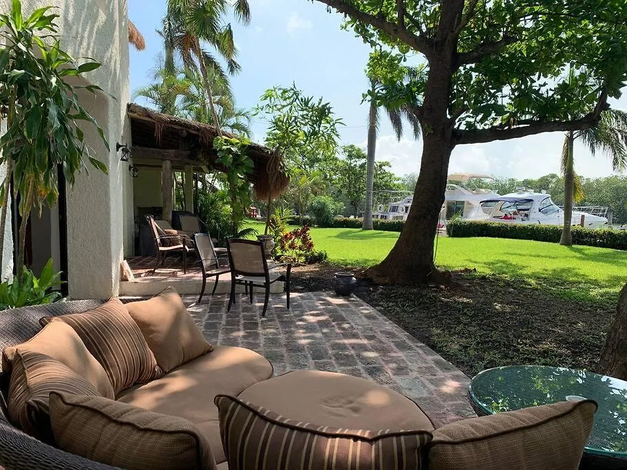 *Villa Sicilia Lagoon Front By Casa Paraiso* Cancun 0*,